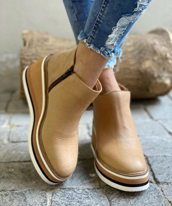 Anita Orthopedic Boots – Supportive & Comfortable Everyday Wear