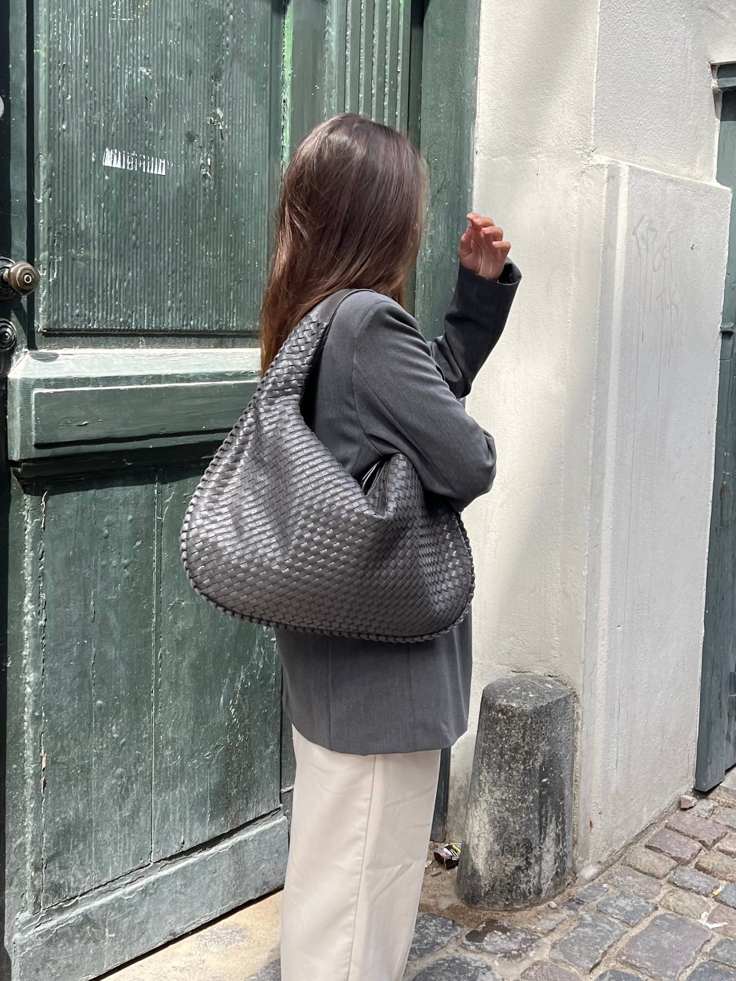 Lena Tote Bag – Stylish and Spacious for Everyday Essentials