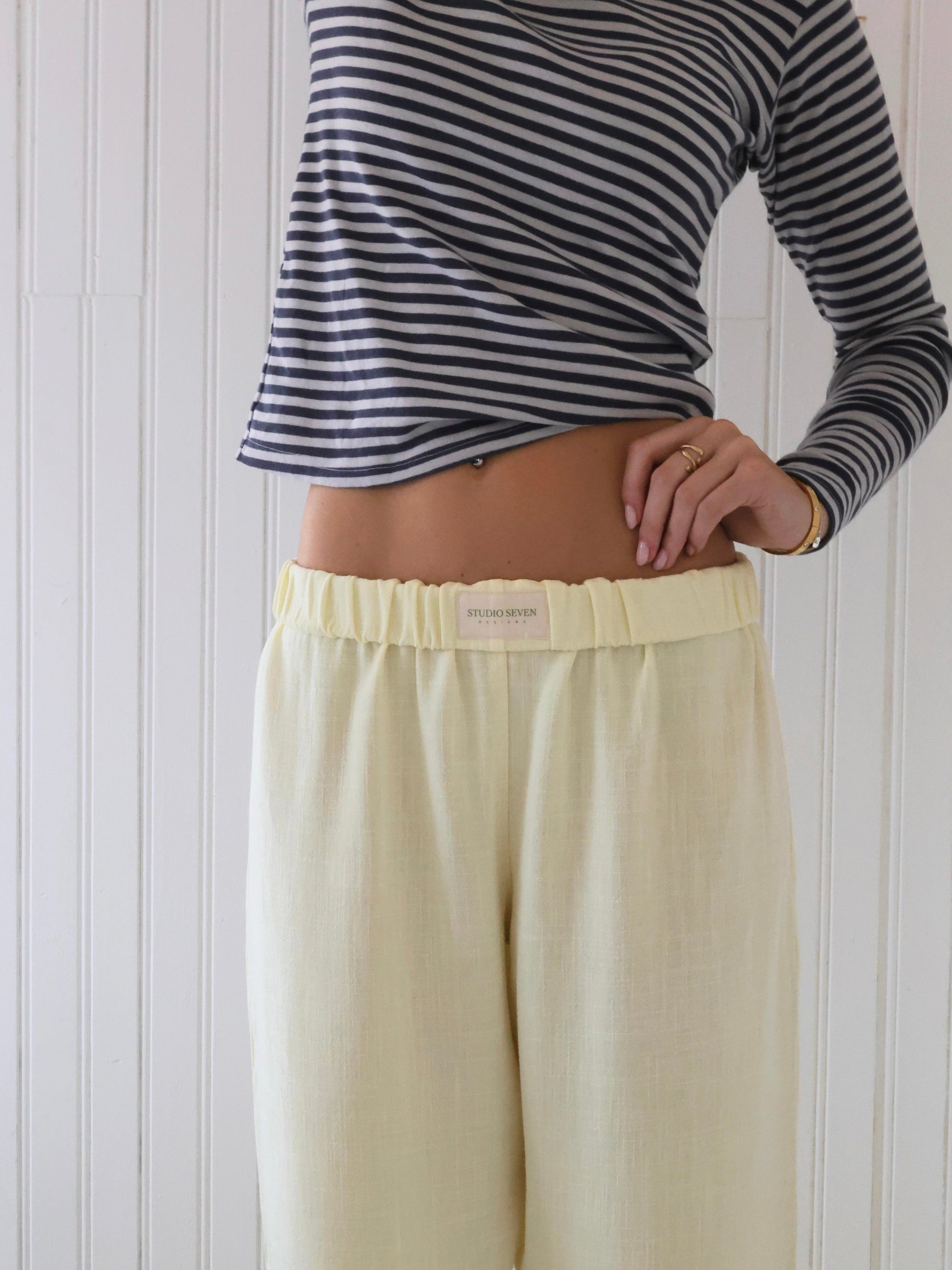 Comfortable Long Trousers – Soft, Relaxed Fit for Everyday Wear