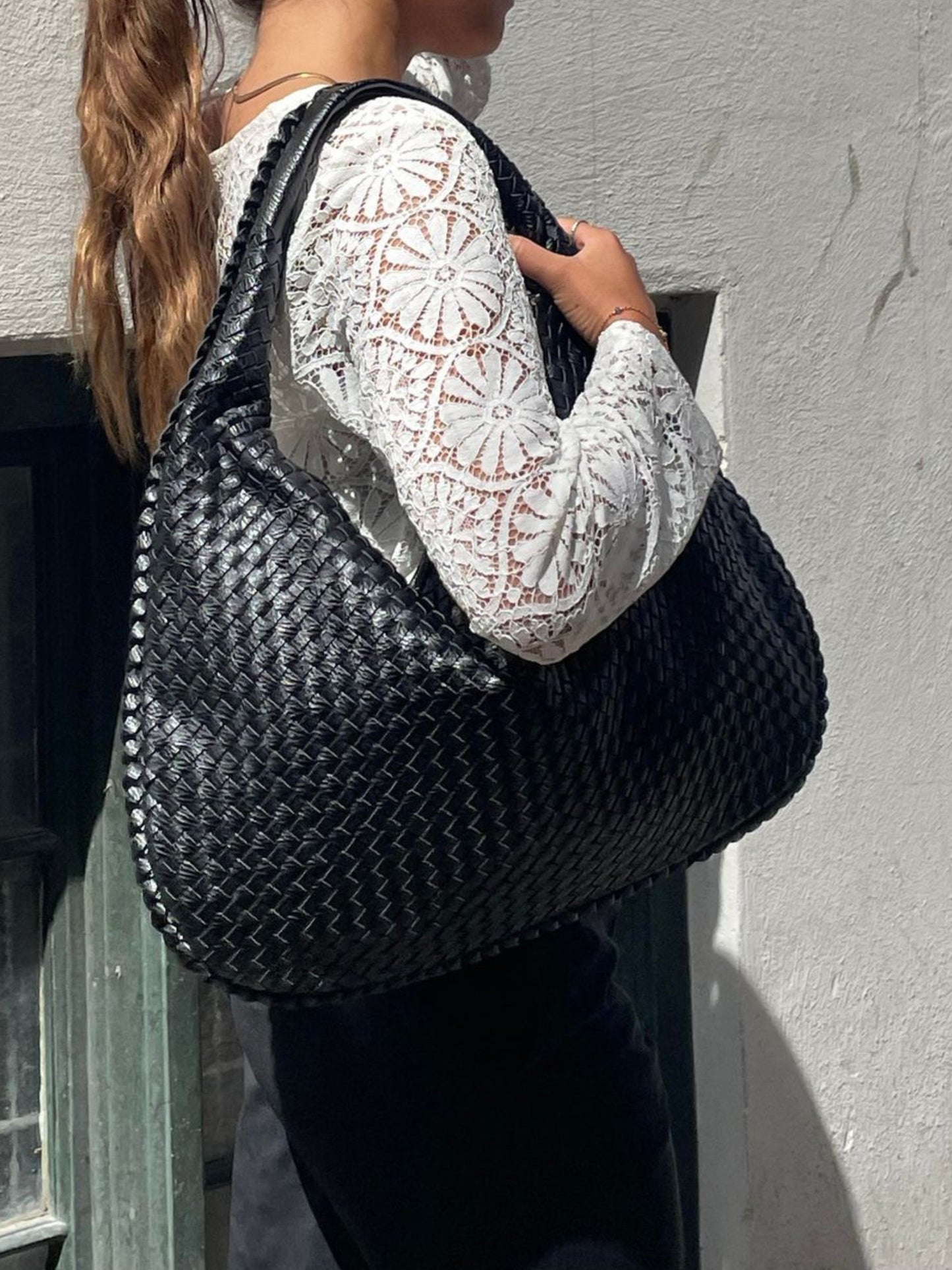 Lena Tote Bag – Stylish and Spacious for Everyday Essentials