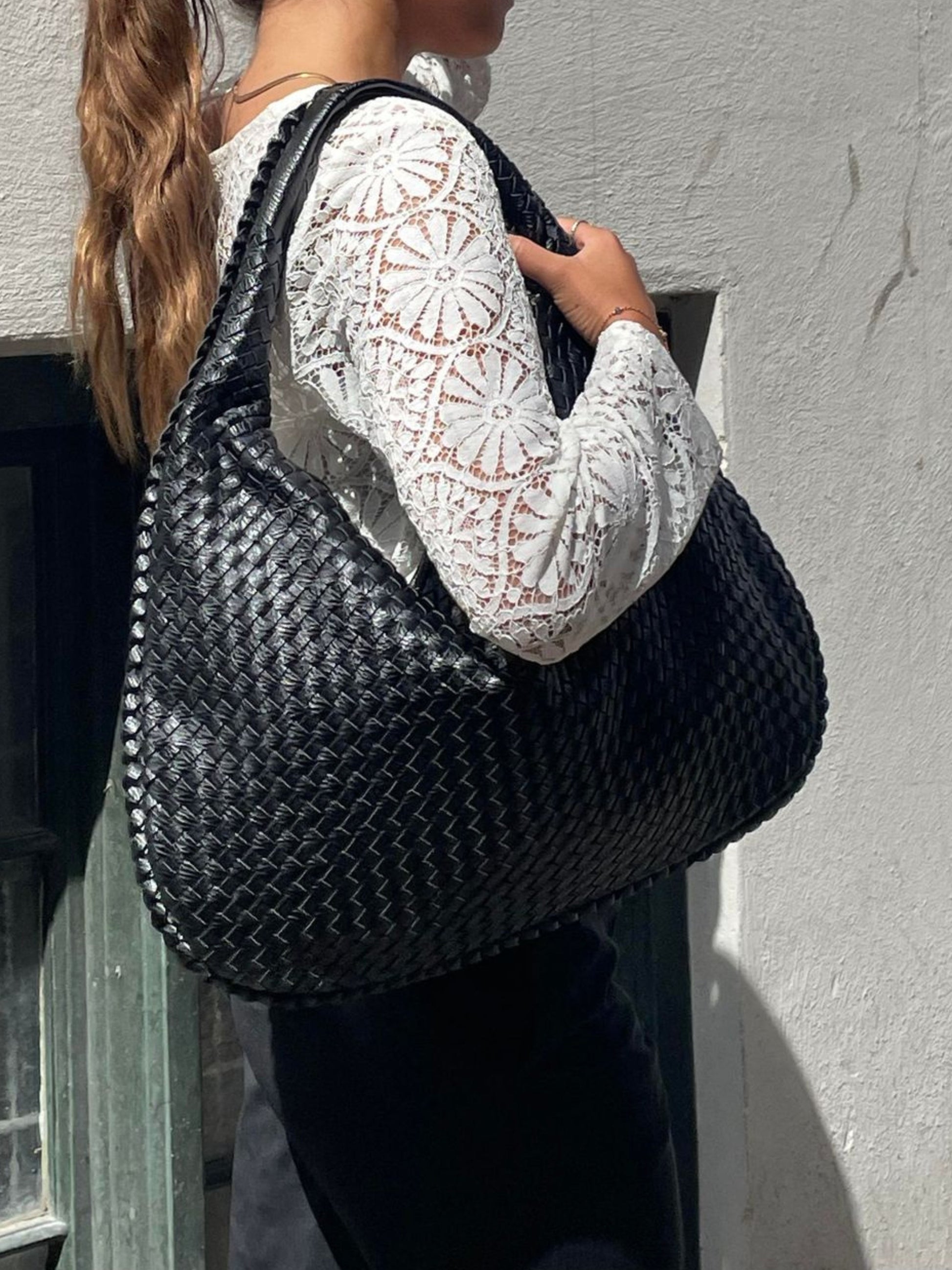 Lena Tote Bag – Stylish and Spacious for Everyday Essentials