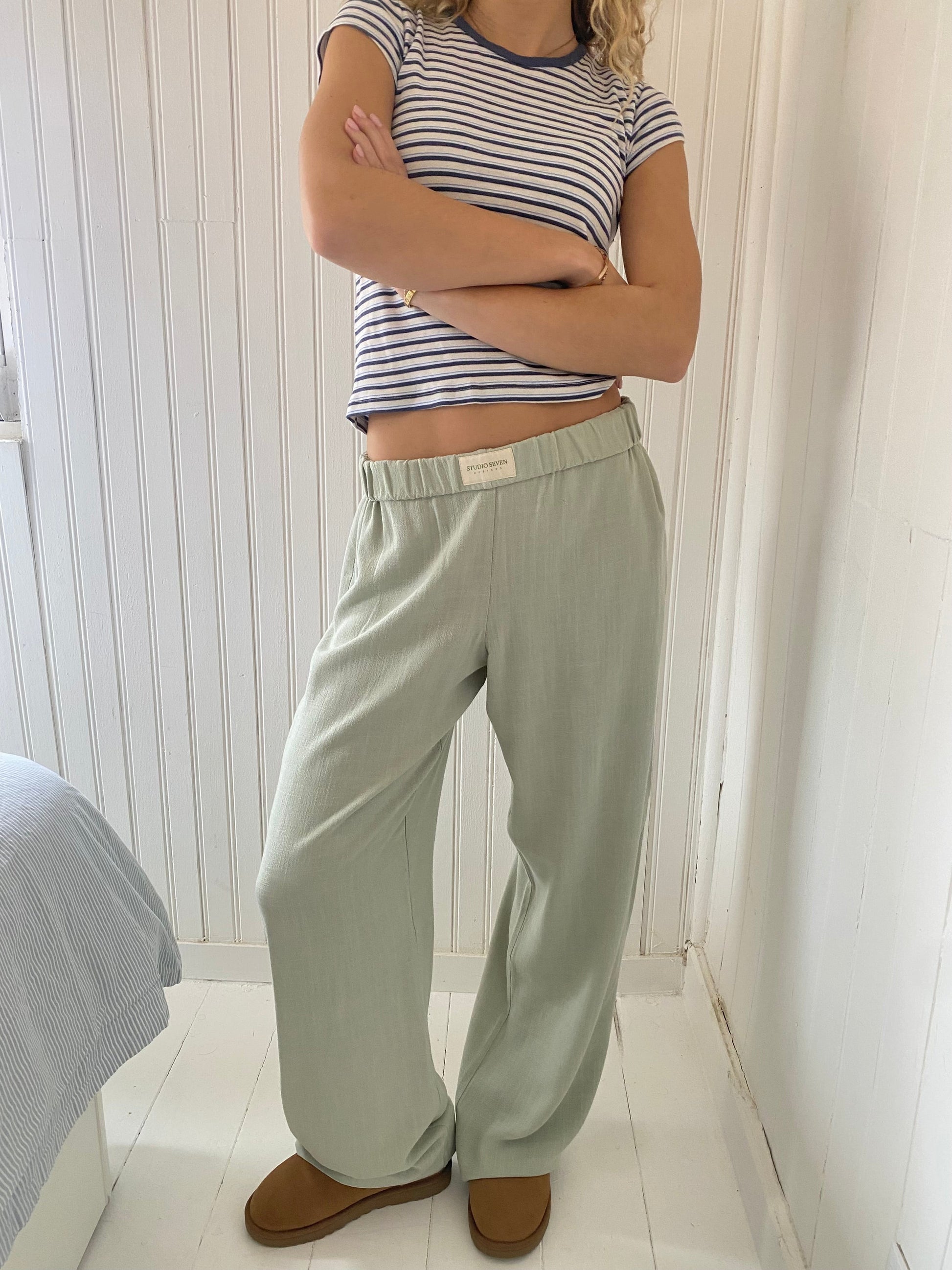 Comfortable Long Trousers – Soft, Relaxed Fit for Everyday Wear