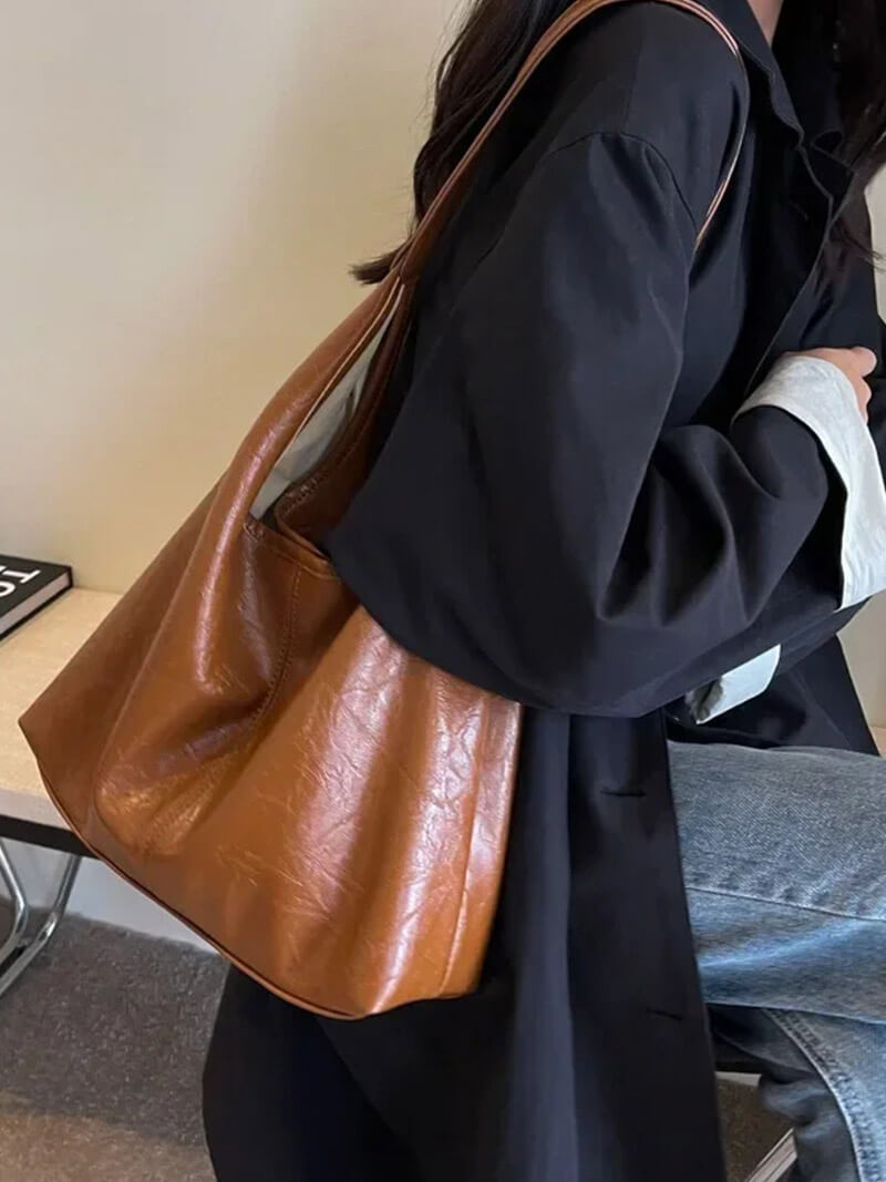 Women’s Minimalist Leather Shoulder Bag – Stylish Everyday Purse