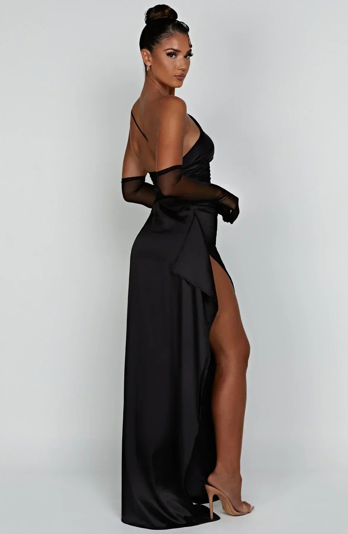 Jaida Satin Evening Dress – Elegant Formal Wear