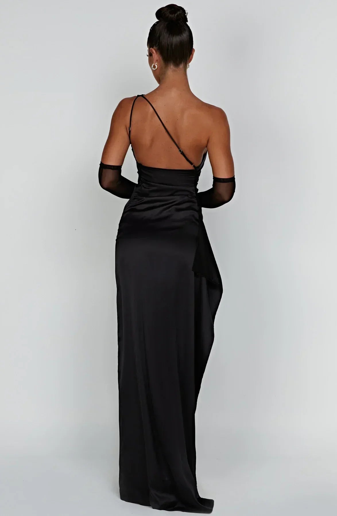 Jaida Satin Evening Dress – Elegant Formal Wear