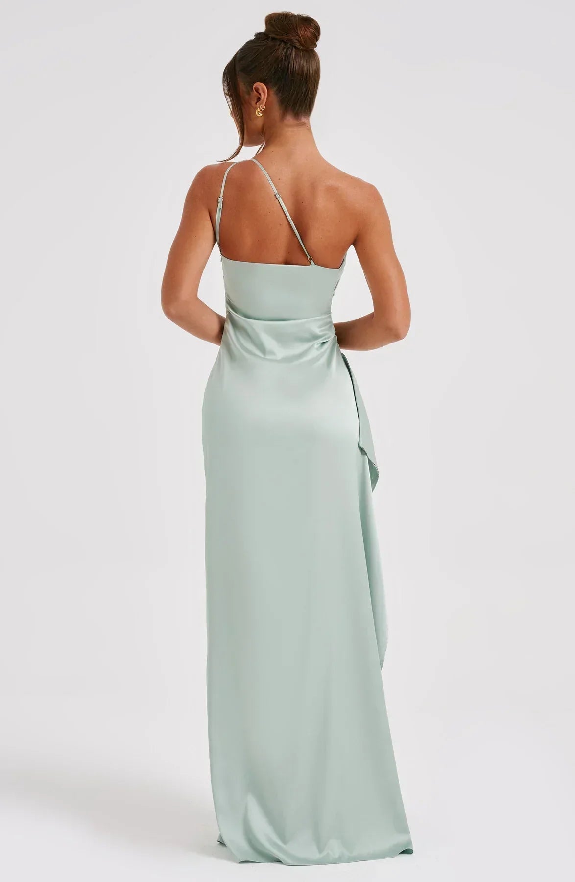 Jaida Satin Evening Dress – Elegant Formal Wear