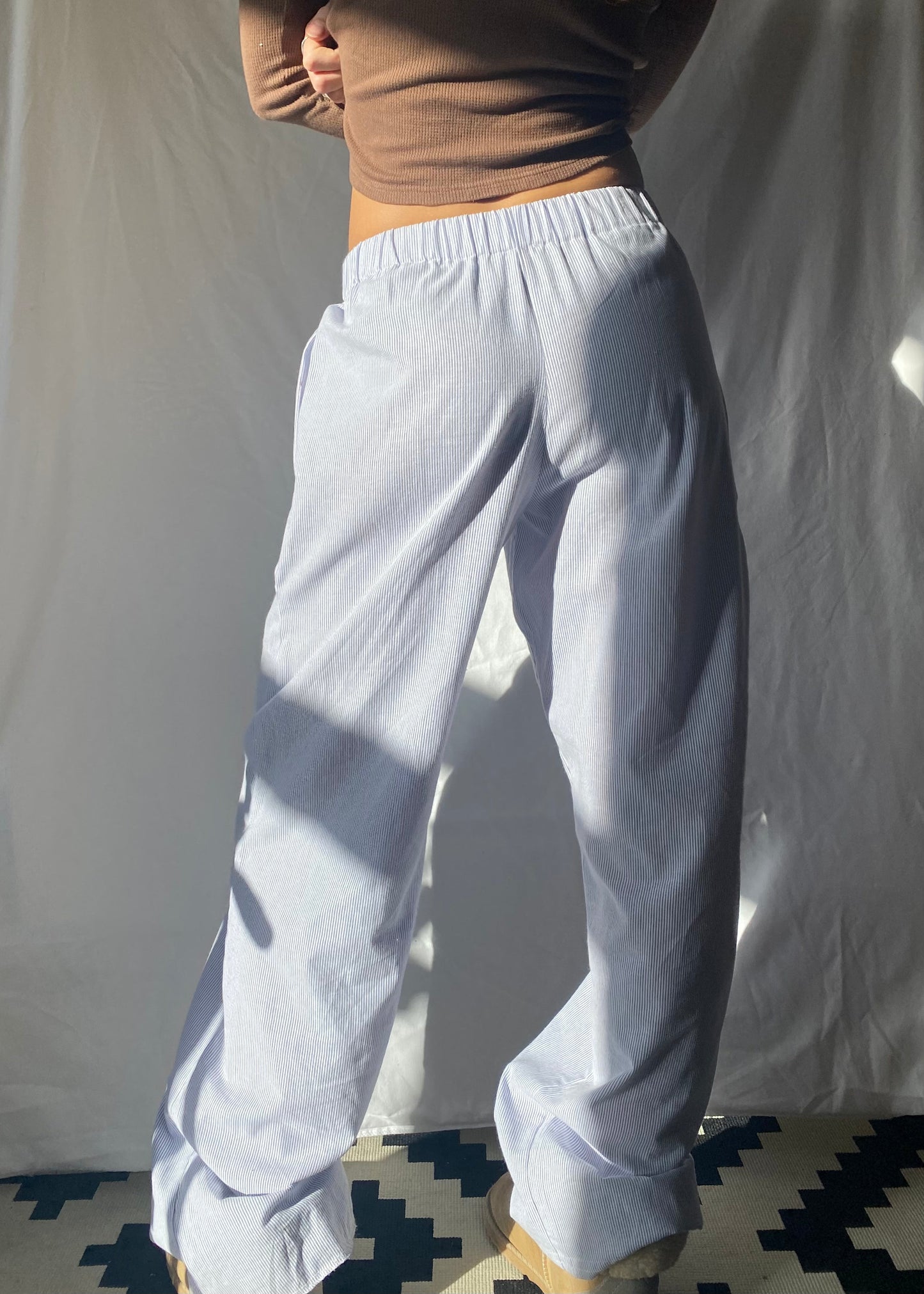 Comfortable Long Trousers – Soft, Relaxed Fit for Everyday Wear